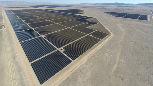 Topaz Makes History as the Largest Solar Plant Operating in the World | In Compliance Magazine